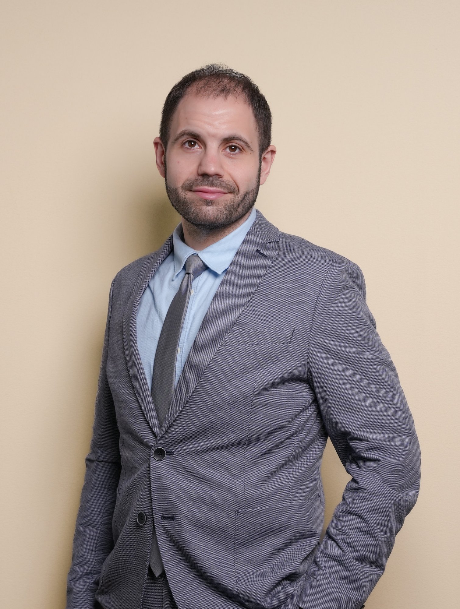 Malek Photo for  website Z7400003 (2)-2